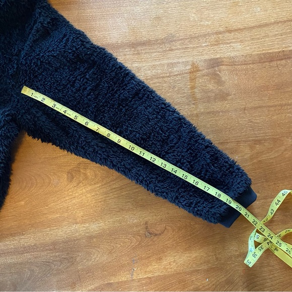 Lululemon Women Textured Fleece Hoodie 1/2 Zip Sz 8 Black Teddy Faux Sherpa - Picture 7 of 13
